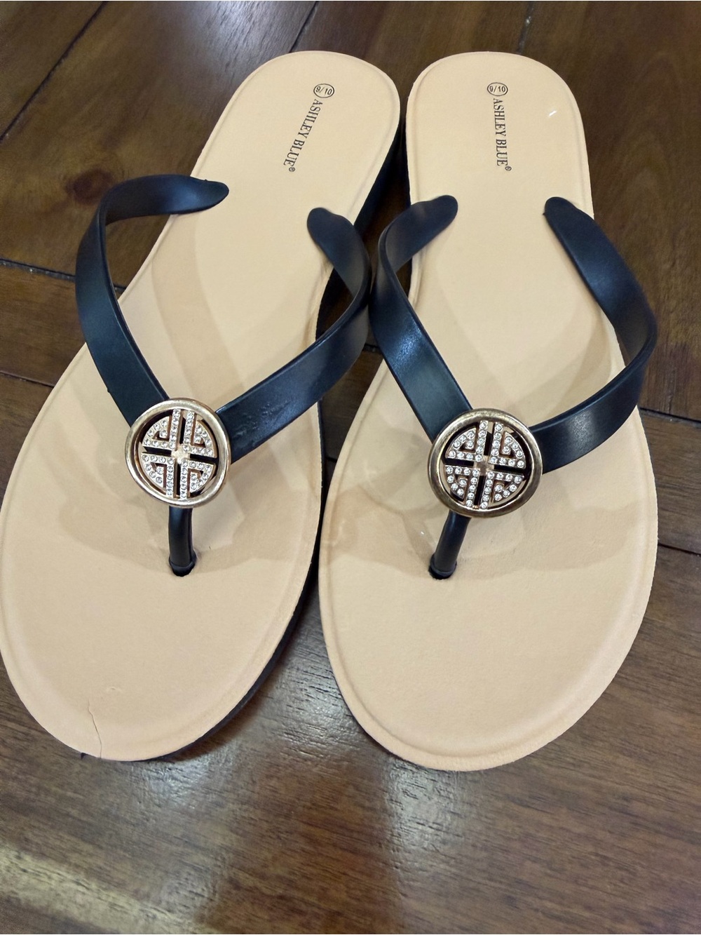 Ashley Blue Black Rhinestone Medallion Sandals 9/10 NWOT